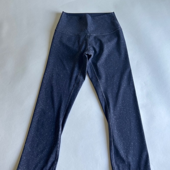 Lululemon Grey Blue Leggings size 4 - Picture 4 of 9